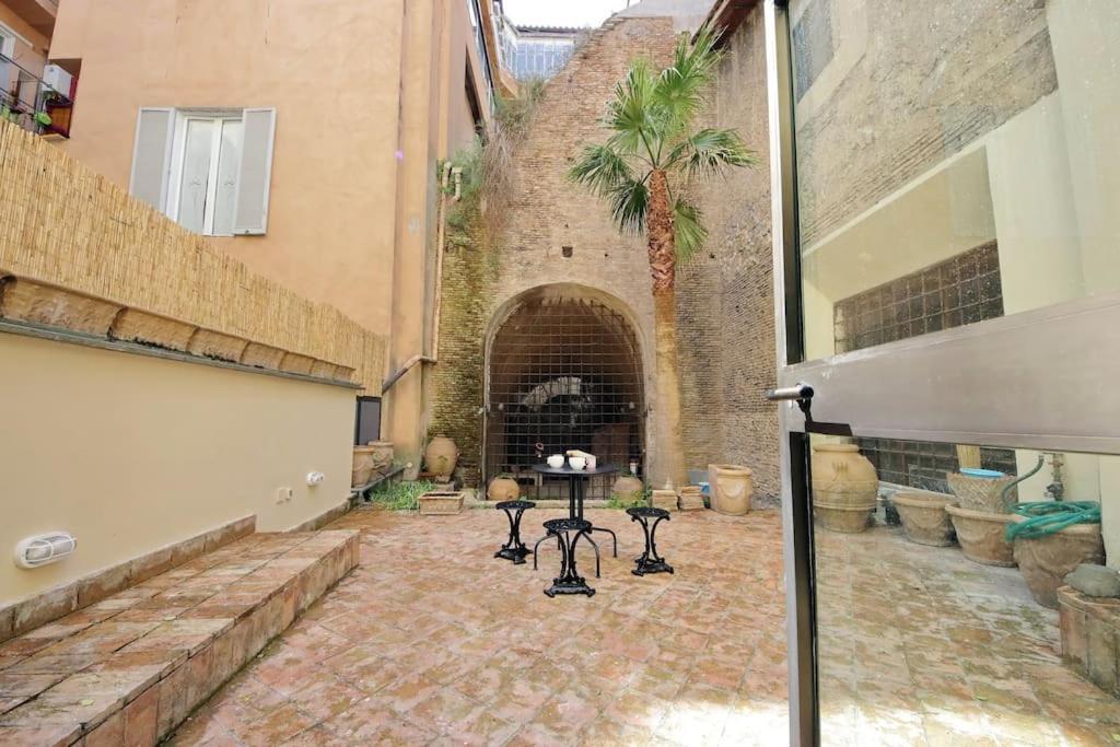 Pantheon With Private Terrace Appartement *
