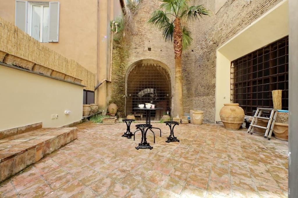 Pantheon With Private Terrace Apartment Rome
