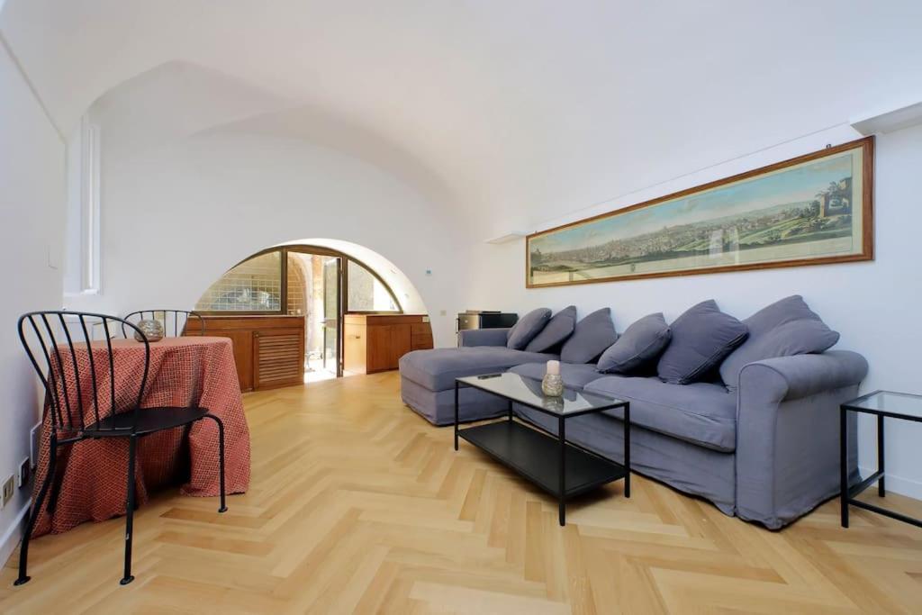 Apartment Pantheon With Private Terrace