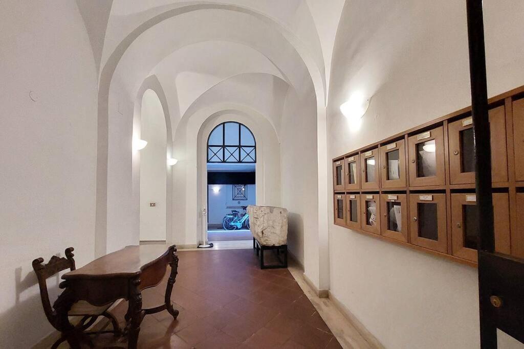 Pantheon With Private Terrace Rome